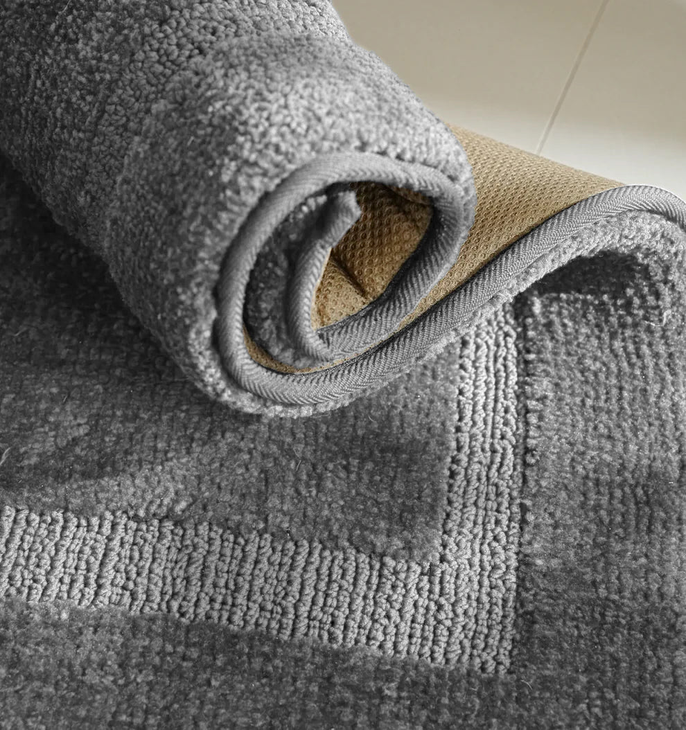 Classic Knitted Border Foam Padded Bathmat - Misty Harbor