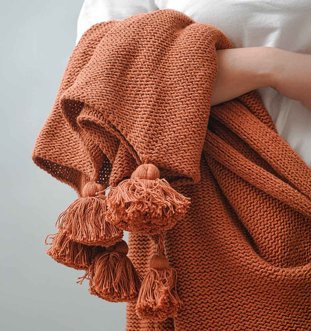 Paudha’s Exquisite All-Season Stripped Breathable 100% Cotton Knitted Sofa Throw - Cinnamon Blaze