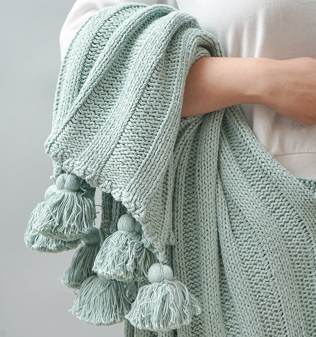 Paudha’s Exquisite All-Season Textured Threadwork High Low Cotton Breathable Knitted Sofa Throw - Glacial Blue