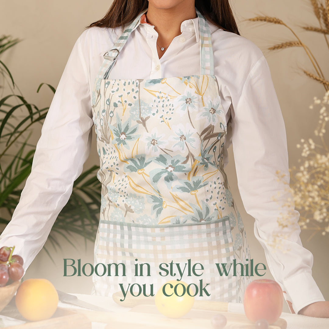 Paudha’s Functional and Aesthetic Apron with Plaid - Fern Whisper
