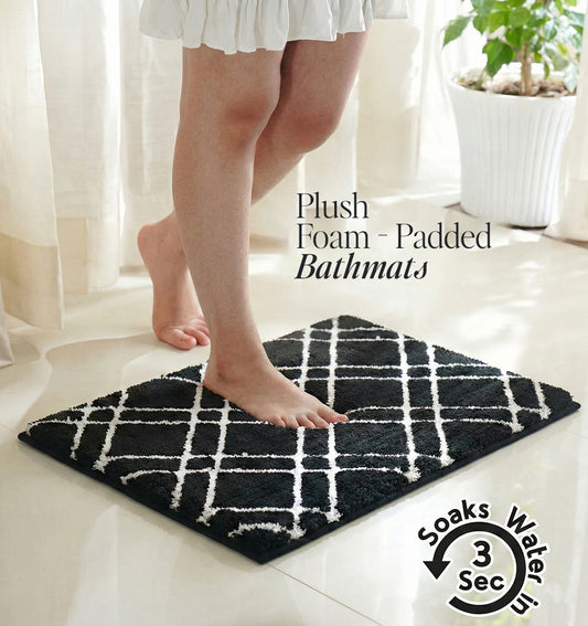 Knitted Geo Diamond Foam Padded Bathmat - Onyx Grid