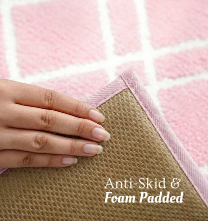 Knitted Geo Diamond Foam Padded Bathmat - Blush Quartz