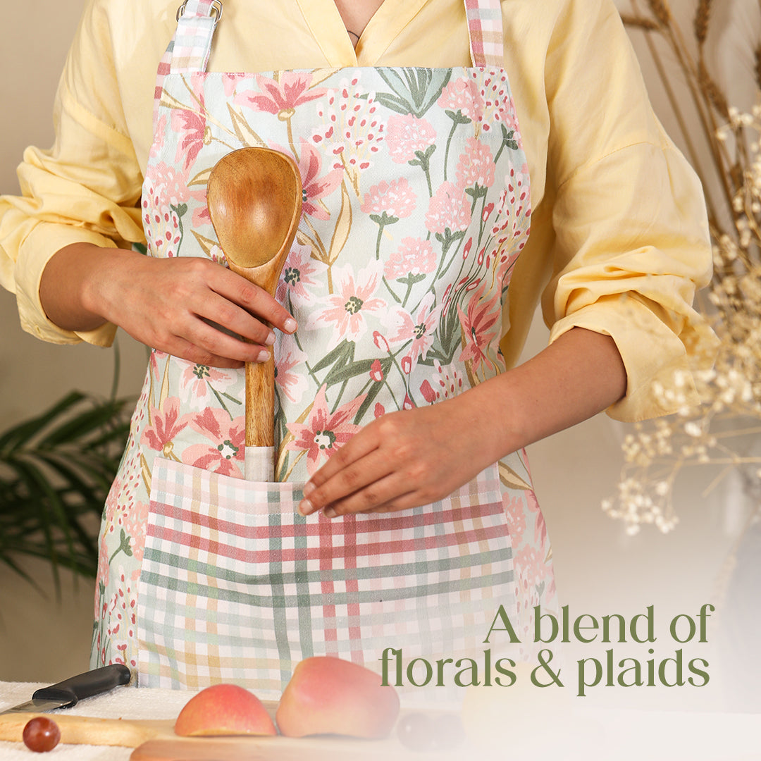 Paudha’s Functional and Aesthetic Apron with Plaid - Blush Bloom