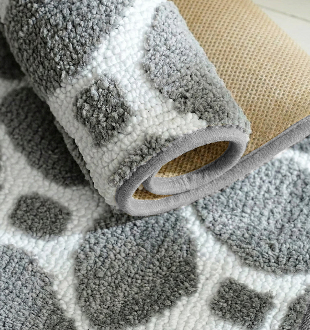 Knitted Geo Diamond Foam Padded Bathmat - Smoky Graphite