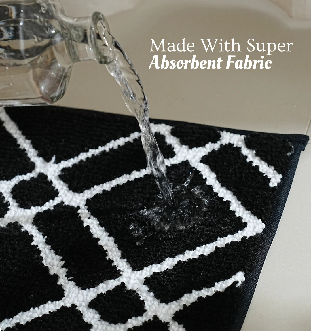 Knitted Geo Diamond Bathmat - Onyx Grid
