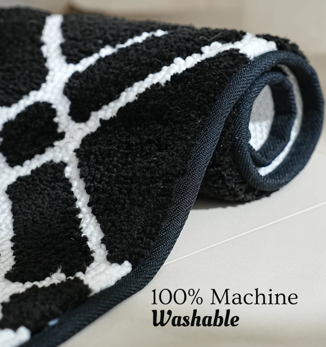 Knitted Geo Diamond Bathmat - Onyx Grid