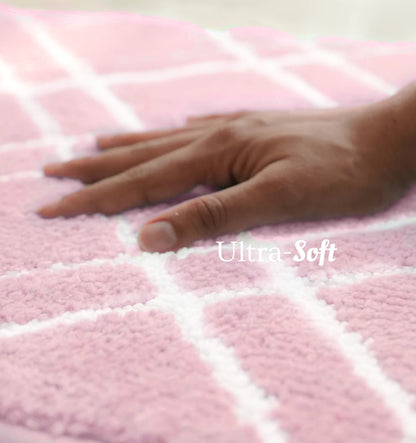 Knitted Geo Diamond Bathmat - Blush Quartz